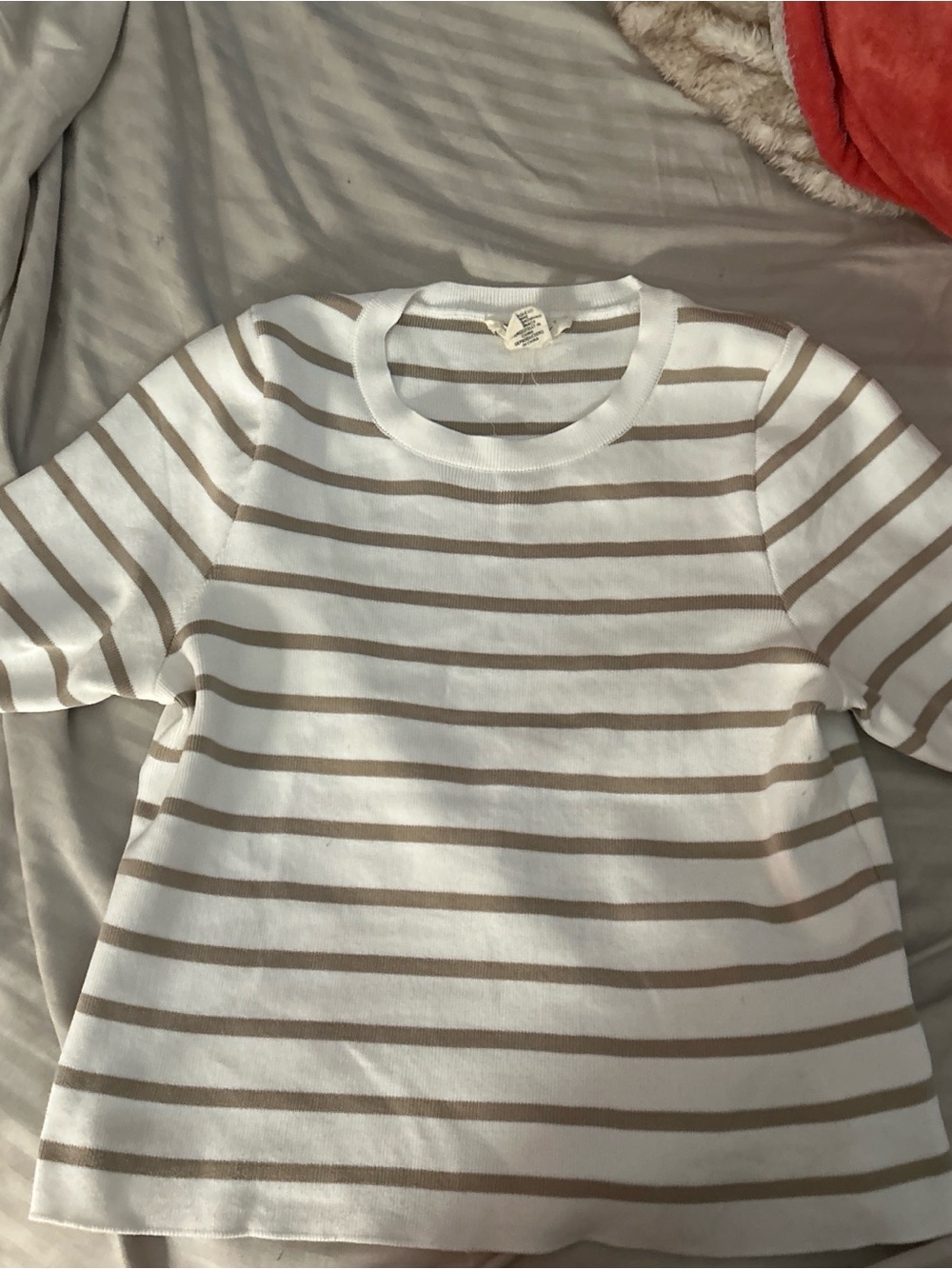 Women's Short Sleeve Crewneck Stripe Tee in White and Tan